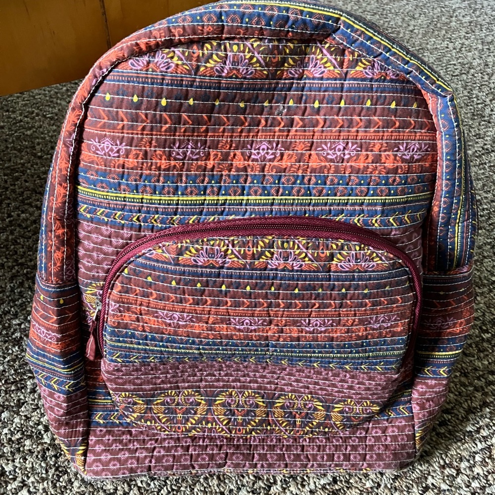 Quilted backpack - Picture 3 of 4